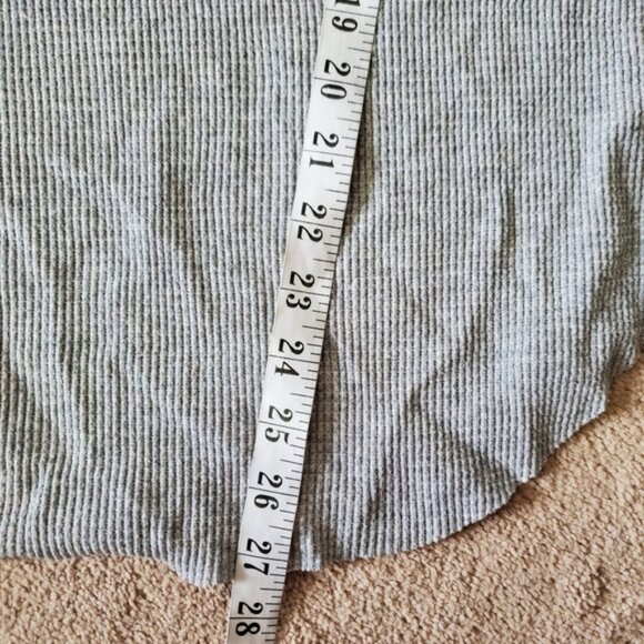 Aritzia TNA Waffle Knit Cowl Thermal Relaxed Lounge Top S - Picture 5 of 8